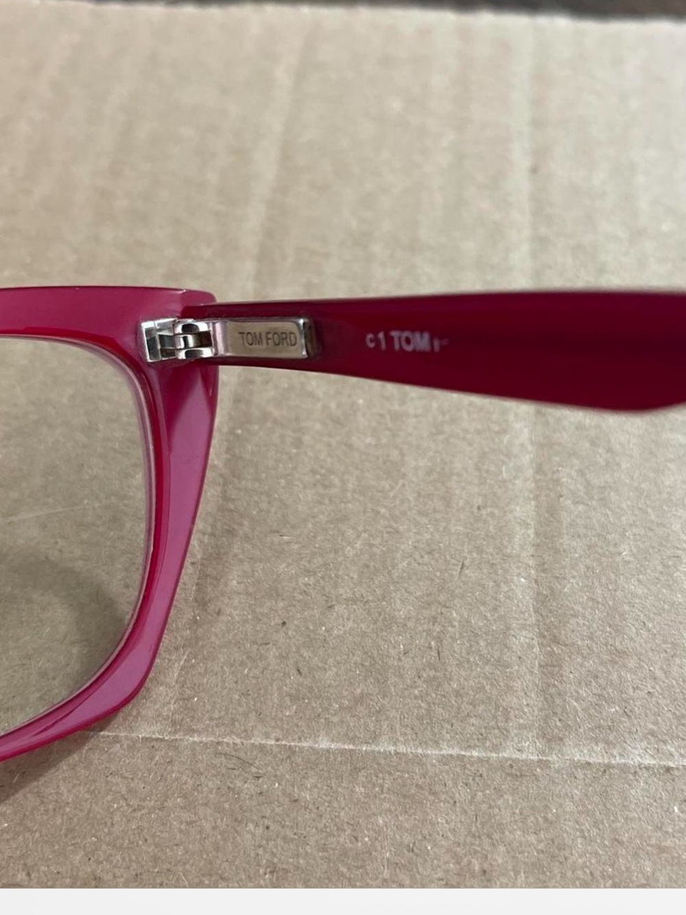 Tom Ford red frames - Picture 7 of 7
